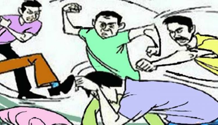 दबंगई करने वाले कांग्रेस नेता के खिलाफ कार्रवाई की मांग, बैंक अधिकारी के साथ मारपीट का आरोप