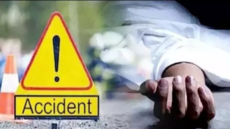 ट्रक की ठोकर से पिता-पुत्र की दर्दनाक मौत