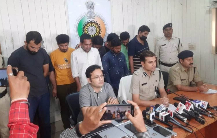 रायपुर पुलिस ने महादेव और अन्ना ऐप से जुड़े दुर्ग-भिलाई के 9 सटोरिये को पकड़ा