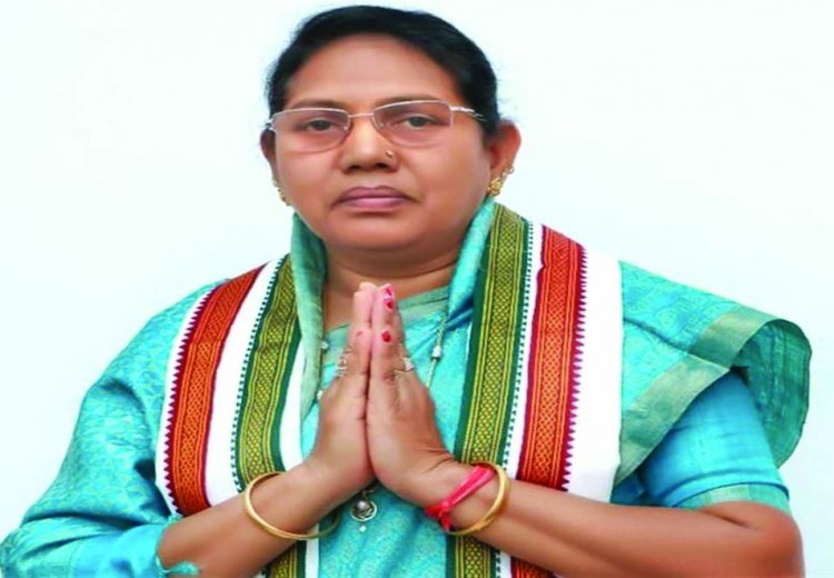 रिकॉर्ड तोड़ वोटों से जीती कांग्रेस प्रत्याशी सावित्री मंडावी