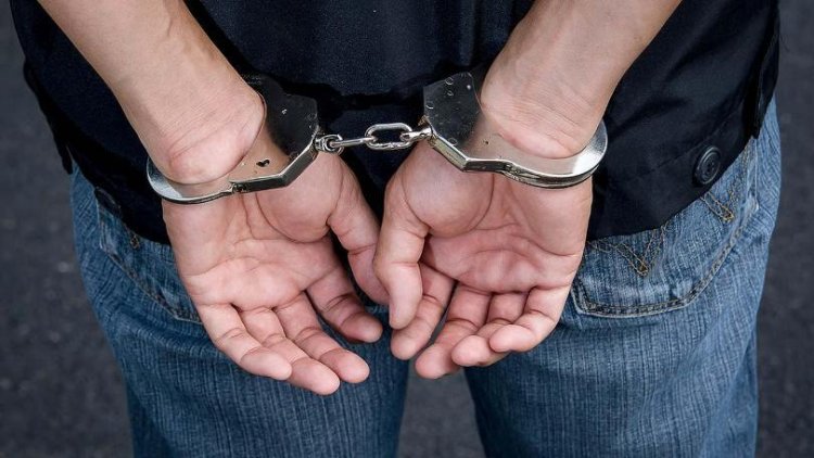 नपं अध्यक्ष के भतीजा सहित 11 गिरफ्तार, मोबाइल कव्हर का पैसा मांगने पर दुकानदार को चाकू मार किया घायल