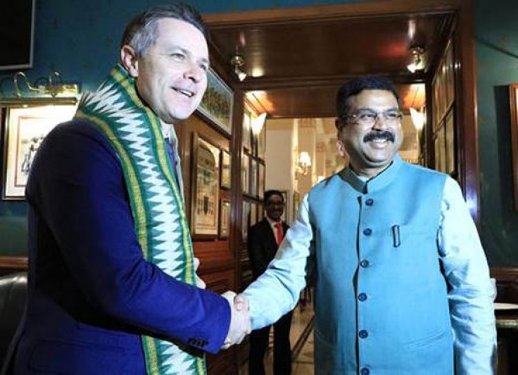 ऑस्ट्रेलिया के दो विश्वविद्यालय जल्द ही गुजरात की गिफ्ट सिटी में खोलेंगे कैंपस : धर्मेन्द्र प्रधान