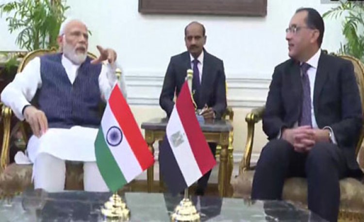 पीएम नरेंद्र मोदी ने मिस्र के प्रधानमंत्री मुस्तफा मैडबौली से मुलाकात की