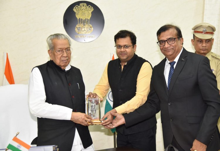 राज्यपाल श्री विश्वभूषण हरिचंदन से आंजनेय विश्वविद्यालय के कुलाधिपति और कुलपति ने की सौजन्य मुलाकात
