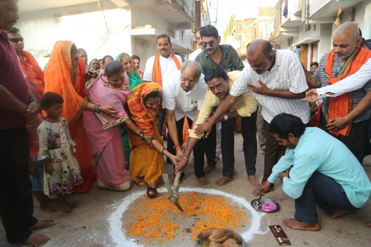 बृजमोहन ने 38 लाख के विकास कार्यों का किया भूमिपूजन