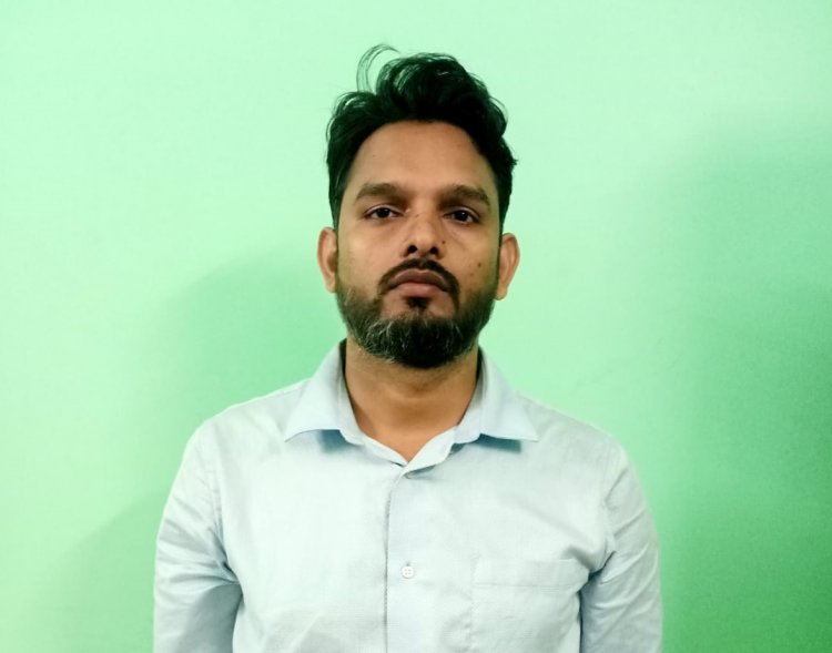 मेडिकल की परीक्षा देने बैठा मुन्‍ना भाई गिरफ्तार