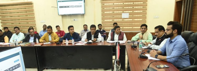 अवैध चौपाटी व चखना सेंटरों पर चलेगा बुल्डोजर : कलेक्टर