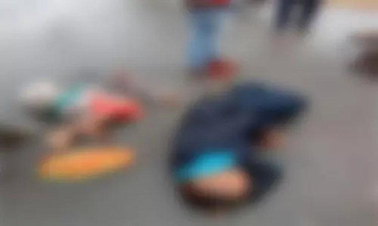 तेज रफ़्तार हाईवा ने बाइक सवार को कुचला, दो की मौत