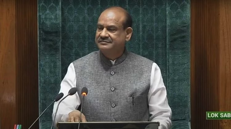 पूरे सत्र के लिए निलंबित हुए 31 सांसद, तीन अन्य पर रिपोर्ट आने तक रोक