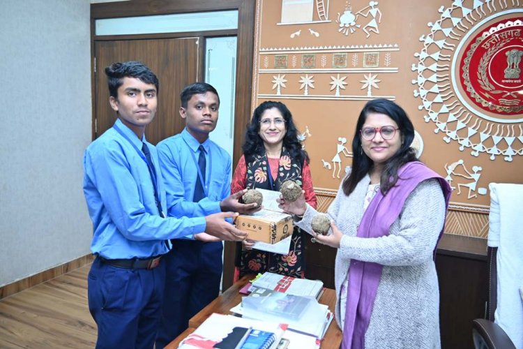राष्ट्रीय स्तर पर चयनित बाल वैज्ञानिकों को कलेक्टर दी शुभकामनाएं