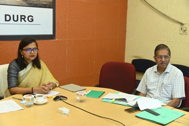 सचिव ने वीसी से आवासीय परिसर की समीक्षा की