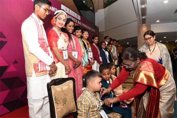 राष्ट्रपति द्रौपदी मुर्मु ने प्रदान किये प्रधानमंत्री राष्ट्रीय बाल पुरस्कार