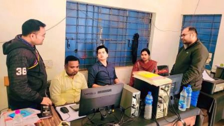 उप मुख्य निर्वाचन पदाधिकारी ने पुनरीक्षण कार्य का किया निरीक्षण