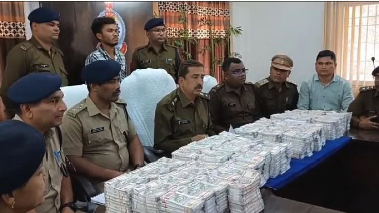 पिकअप से बरामद हुए पौने 4 करोड़ के नकली नोट, एक गिरफ्तार...