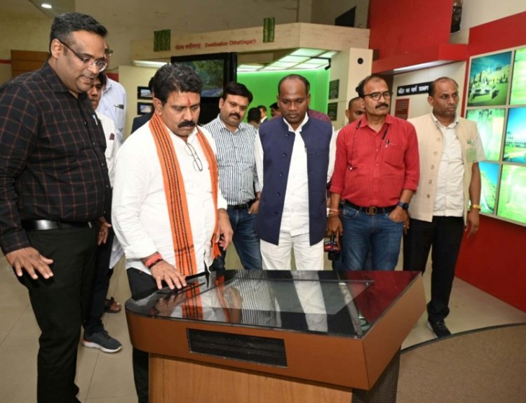 डिप्टी सीएम शर्मा ने किया रीजनल साईस सेन्टर का औचक निरीक्षण
