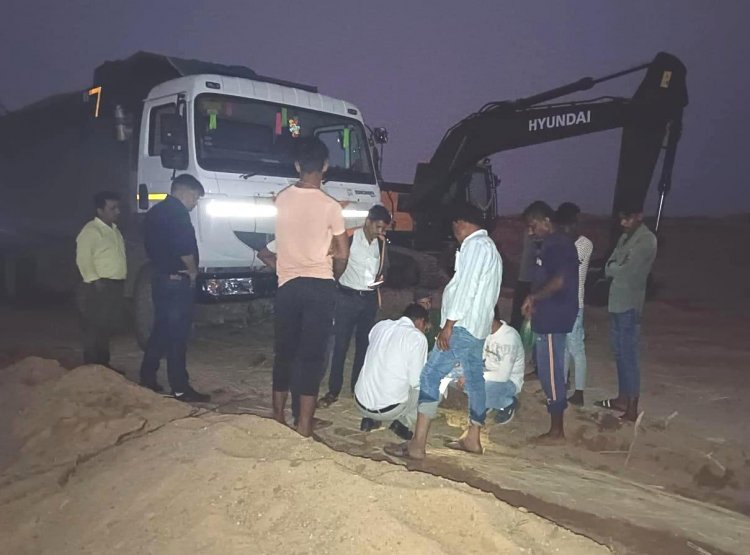 अवैध खनन: 6 चैन माउंटेड मशीन सहित 57 वाहन जब्त