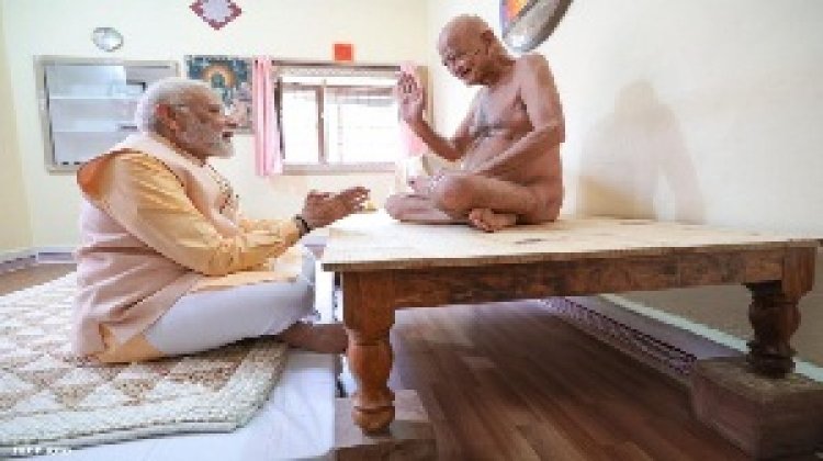 आचार्य श्री विद्यासागर महाराज के ब्रह्मलीन होने को पीएम मोदी ने बताया देश के लिए अपूरणीय क्षति