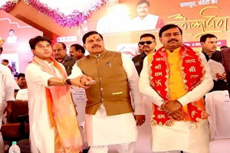 प्राचीन नगरी चंदेरी के हर एक कोने और पत्थर में बसी भारत की संस्कृति : मुख्यमंत्री डॉ. यादव