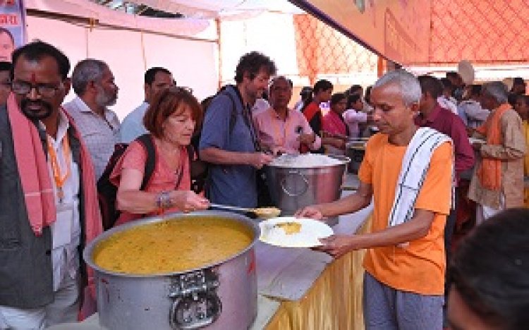 राजिम कुंभ कल्प में विदेशों से भी पहुंच रहे पर्यटक