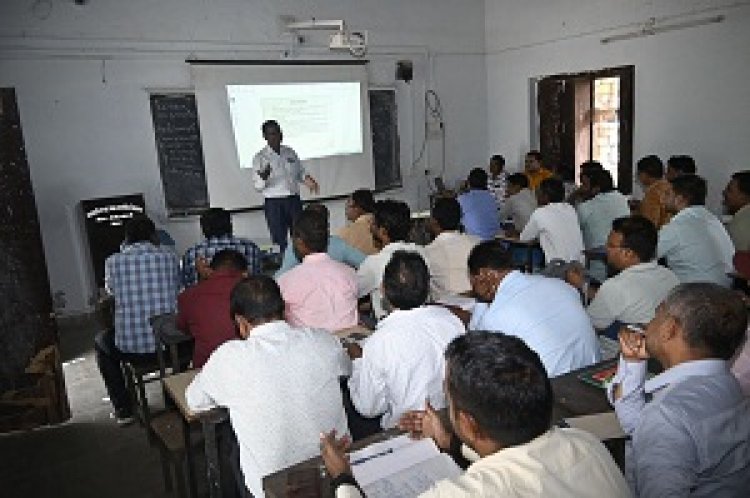 मतदान दल के 4000 कर्मचारियों को दिया गया प्रशिक्षण