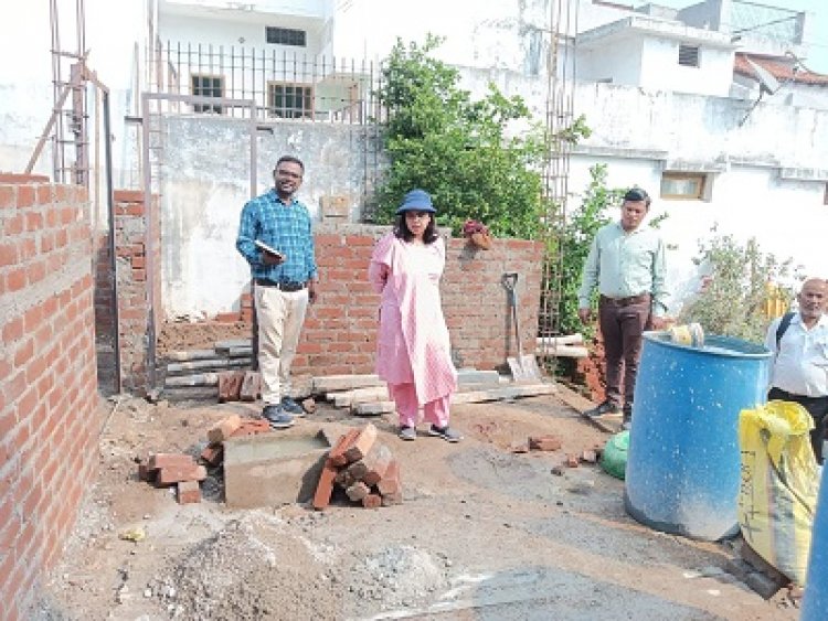 सीईओ ने प्रधानमंत्री आवास योजना ग्रामीण एवं मुख्यमंत्री आवास योजना अंतर्गत सभी स्वीकृत आवासों का किया निरीक्षण