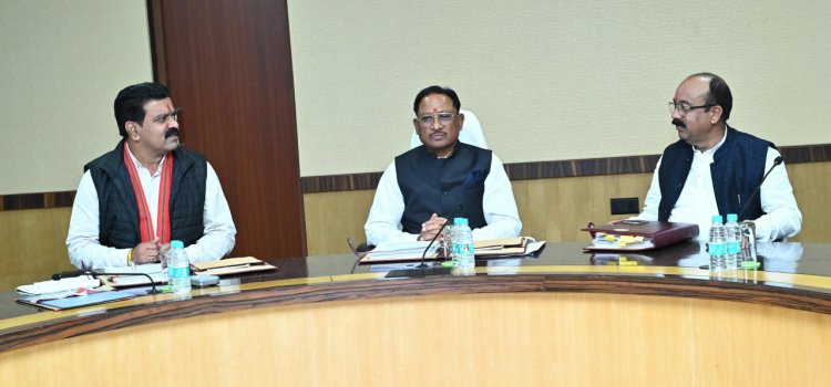 रायपुर : मुख्यमंत्री श्री विष्णु देव साय की अध्यक्षता में मंत्रालय, महानदी भवन, नवा रायपुर में कैबिनेट की बैठक शुरू