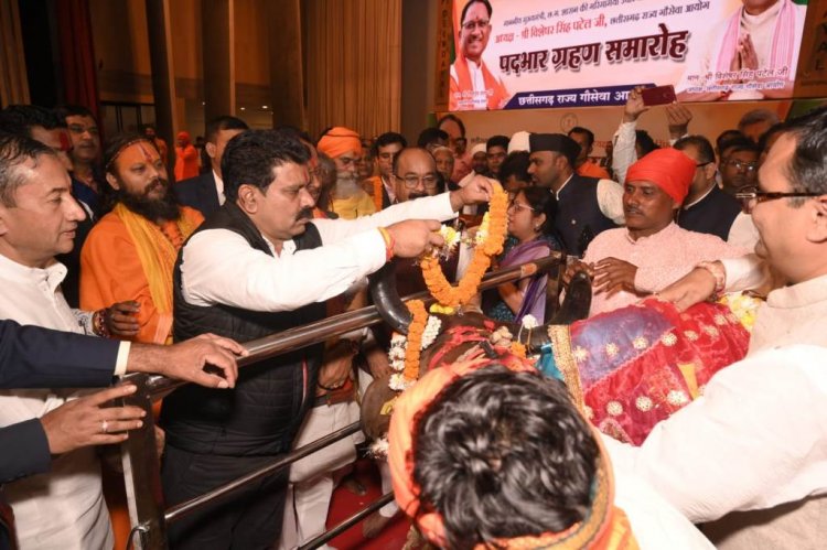 मनोहर गौशाला की ‘कपिला’ माता की मुख्यमंत्री-उपमुख्यमंत्री ने की पूजा