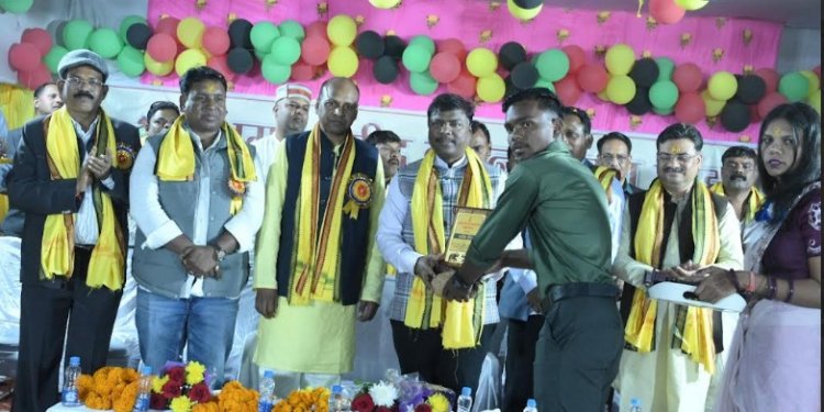 स्वतंत्रता की लड़ाई में आदिवासी समाज का महत्वपूर्ण योगदान: केदार कश्यप