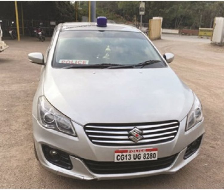 चार पहिया वाहनों में हो रहा है जमकर पुलिस सायरन और हुटर व नीली बत्ती का दुरूपयोग
