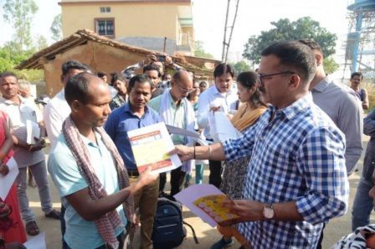 सुशासन तिहार का असर : सलका के अनिल को मिला जाब कार्ड तो छलकी खुशियां