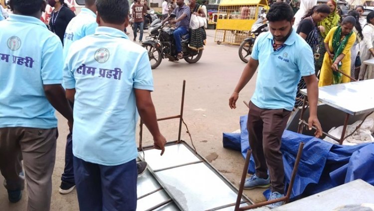 मालवीय रोड के 24 कब्जाधारी दुकानदारों पर चालानी की कार्रवाई