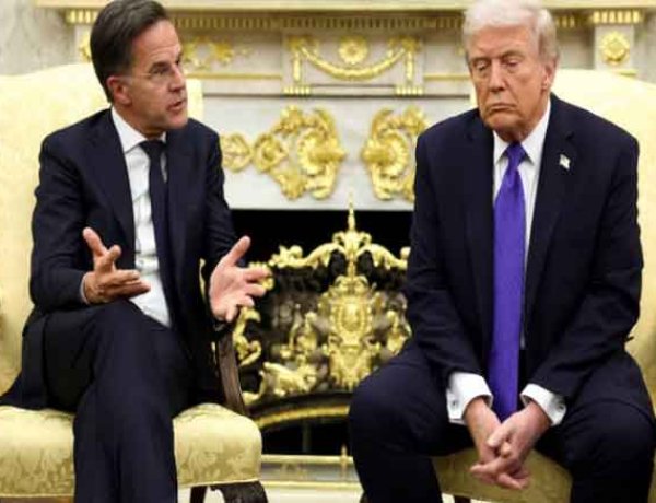 नाटो प्रमुख ने अमेरिकी हमलों का समर्थन किया