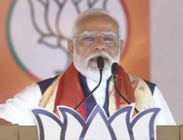 पीएम मोदी की एक साल तक सोना न खरीदने और विदेश यात्रा पर न जाने की अपील