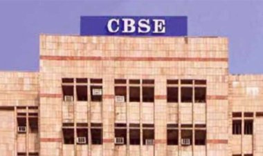 छत्तीसगढ़ के CBSE स्कूलों में कक्षा 8वीं से 12वीं तक पढ़ने वाले विद्यार्थियों के लिए अच्छी खबर है। केंद्रीय माध्यमिक शिक्षा बोर्ड ने छात्रों को आधुनिक तकनीकों से जोड़ने के उद्देश्य से 19 निशुल्क ऑनलाइन कोर्स शुरू किए हैं।