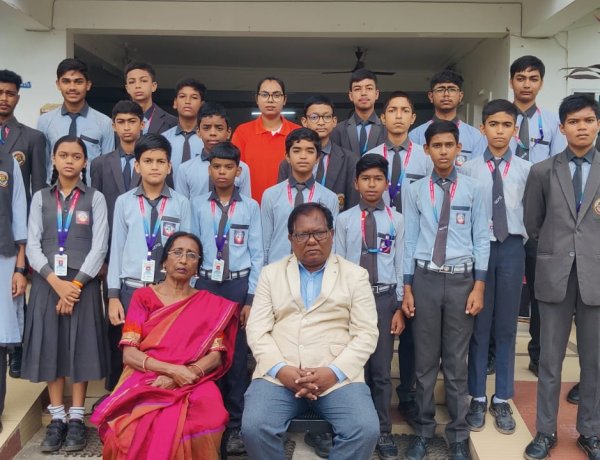 जिला स्तरीय शालेय क्रीड़ा प्रतियोगिताओं के लिए गांधी इंग्लिश मीडियम स्कूल आरंग के 28 विद्यार्थियों का चयन।