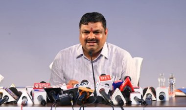 गजेंद्र यादव का बड़ा दावा: 40 हजार स्कूलों का युक्तियुक्तकरण, 5 हजार शिक्षकों की भर्ती; बस्तर में 48 बंद स्कूल फिर खुले
