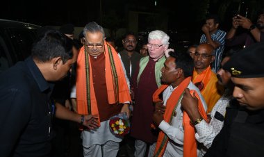 विधानसभा अध्यक्ष डॉ. रमन सिंह का आरंग में आत्मीय स्वागत-कार्यकर्ताओं ने नवीन कन्या महाविद्यालय और एक्सप्रेस ट्रेनों के ठहराव की रखी मांग