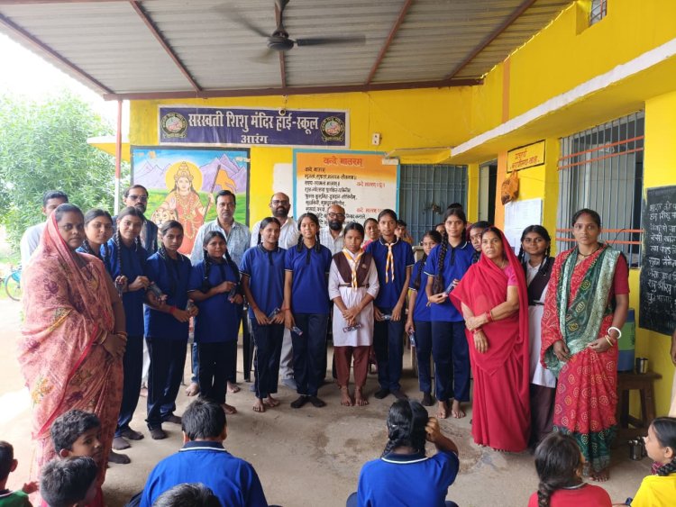 सरस्वती शिशु मंदिर में विभिन्न कार्यक्रमों के विजेताओं को किया गया पुरस्कृत |