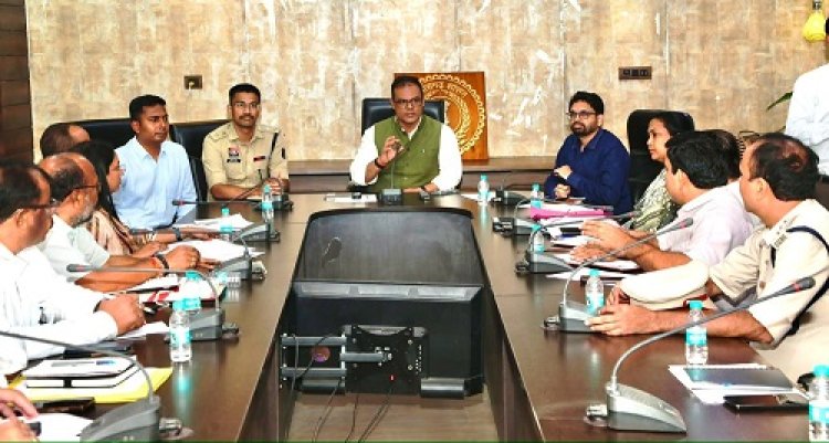 योजनाओं के क्रियान्वयन में गुणवत्ता का पालन हो : कलेक्टर