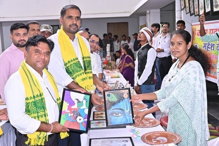 जिला प्रशासन  की पहल से कारीगरों को मिलेगा बड़ा मंच: अरुण सार्वा