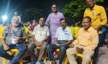 गांधी स्कूल में भक्तिमय माहौल में महाआरती, भगवान गणेश को अर्पित किया छप्पन भोग
