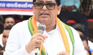 ‘वोट चोरी’ से बनी सरकारें गैरकानूनी, मुख्य चुनाव आयुक्त दें इस्तीफा और गवाह बनें: डॉ. शिवकुमार डहरिया
