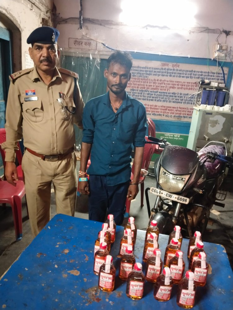शुष्क दिवस पर दोगुने दाम में शराब बेचने की तैयारी, आरंग पुलिस ने 5 कोचियों को दबोचा