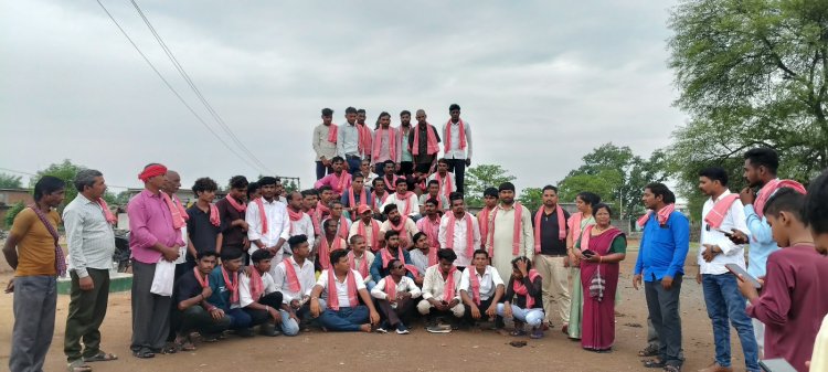 छत्तीसगढ़िया क्रान्ति सेना आरंग खड़ में जबर सदस्यता अभियान का आयोजन