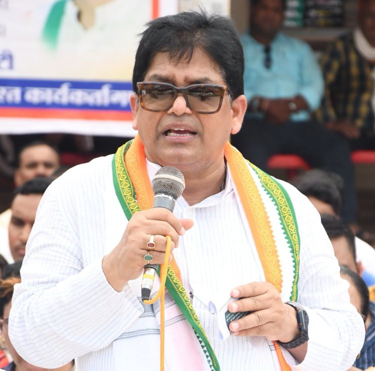‘वोट चोरी’ से बनी सरकारें गैरकानूनी, मुख्य चुनाव आयुक्त दें इस्तीफा और गवाह बनें: डॉ. शिवकुमार डहरिया